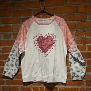 Heart Pattern Ladies Shirt - Pink and Gray
